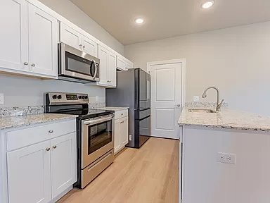 1506 Sw Casuarina Dr #2 - Photo 2 of 18