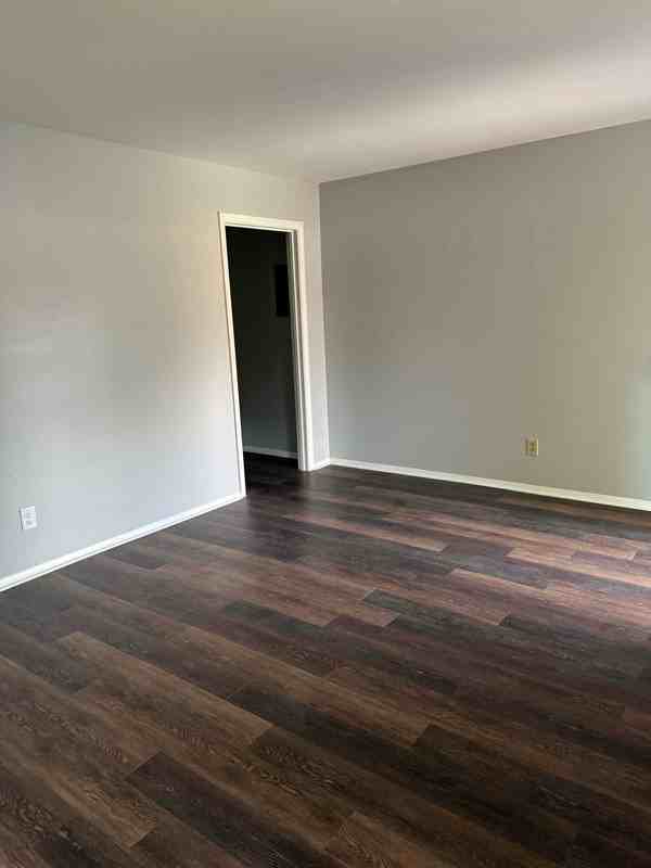 1310 Queens Rd #A - Photo 3 of 14