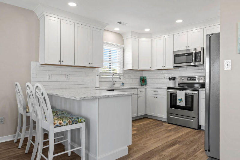 122 Pelican Dr - Photo 4 of 12