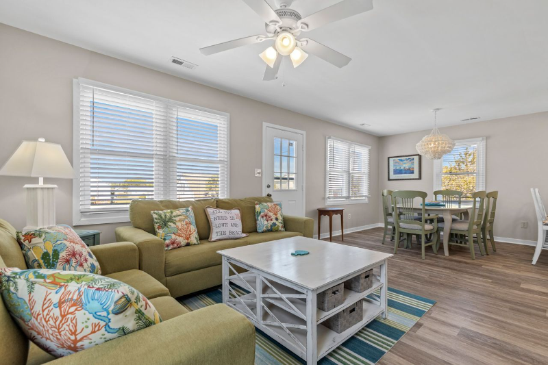 122 Pelican Dr - Photo 6 of 12
