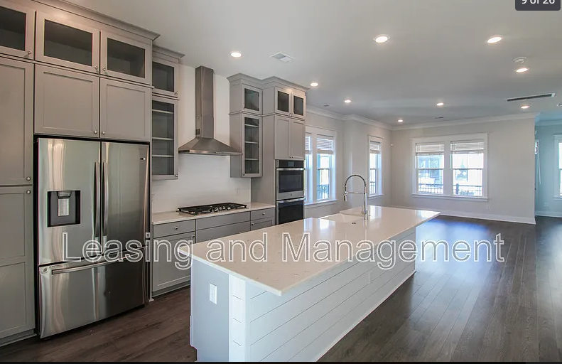 1518 Cecile St - Photo 2 of 6