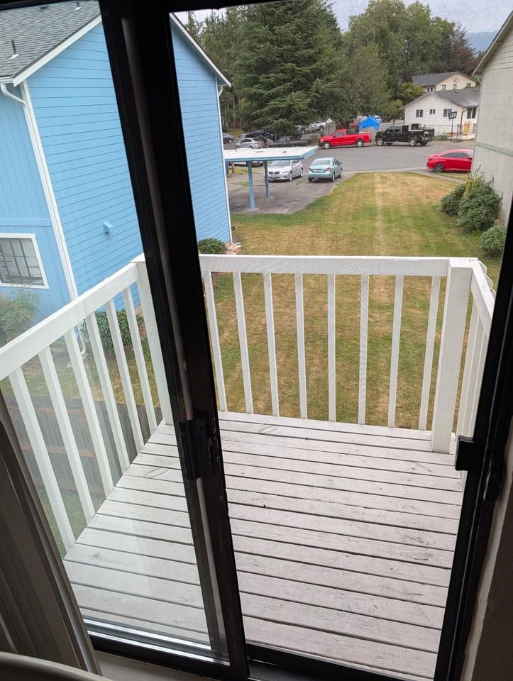 18510 Blueberry Ln #D - Photo 5 of 14