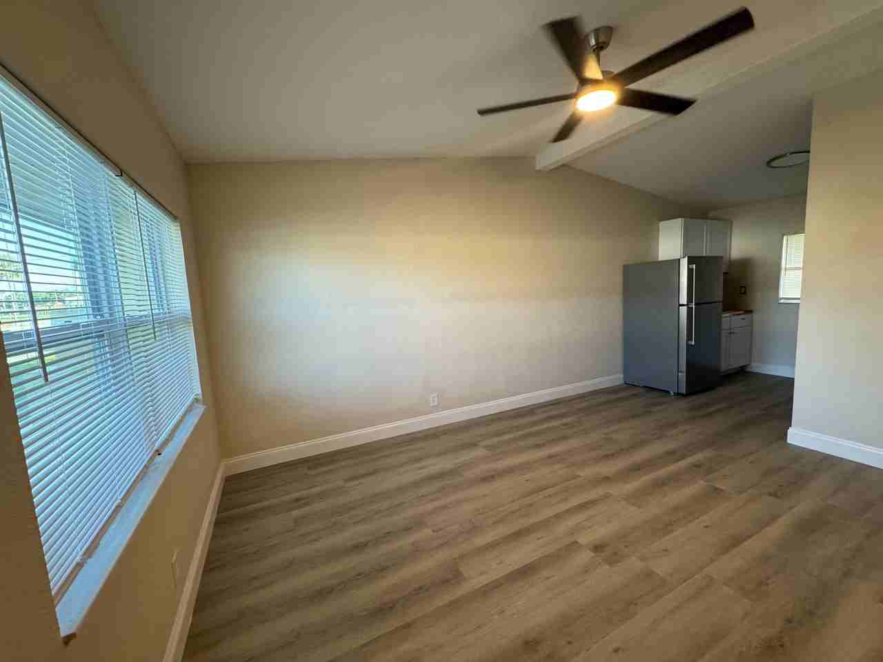 207 Nw 5th Ave #209 - Photo 3 of 28