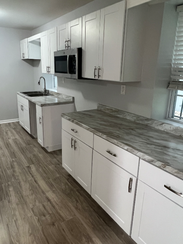 30 Gillette Pl #1 - Photo 3 of 11