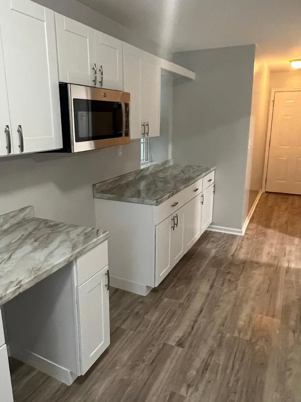30 Gillette Pl #1 - Photo 5 of 11