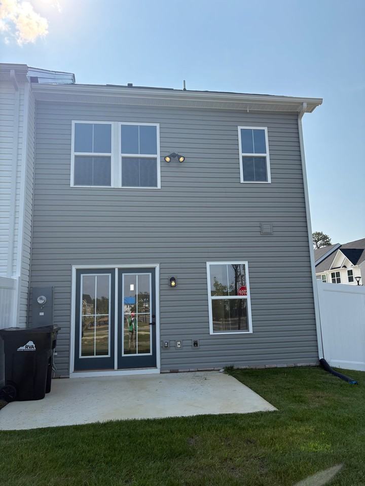 501 Old Lime Pl - Photo 2 of 7