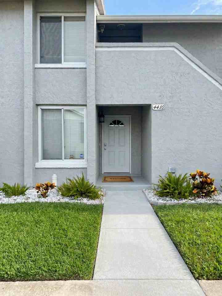 4410 White Pine Ave