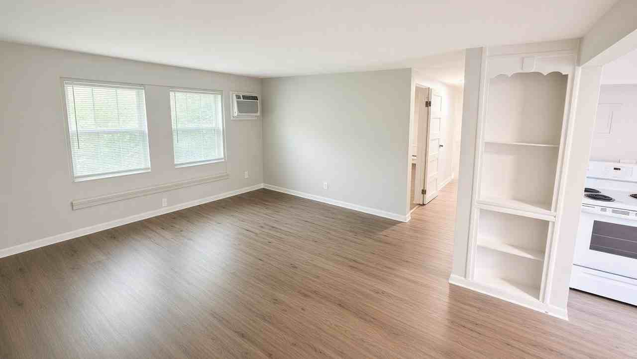 3523 Pittsburg Ave #3 - Photo 2 of 9