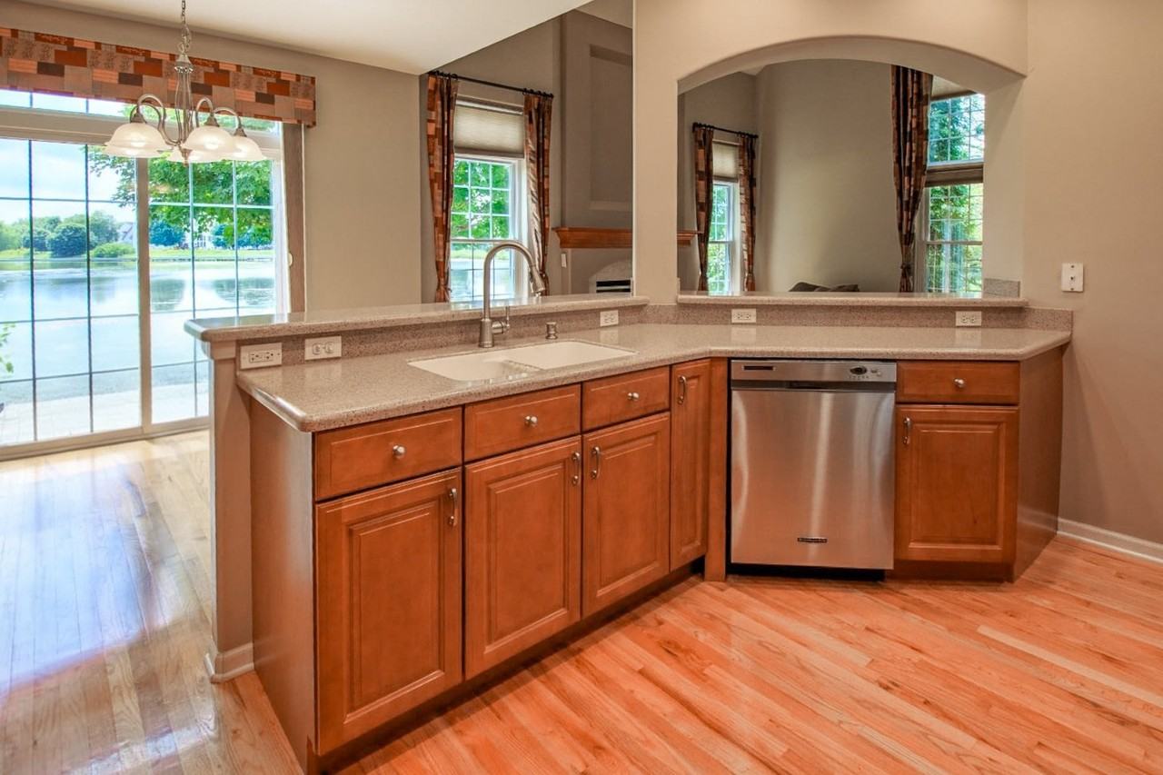 24813 Ironwood Ct - Photo 6 of 20