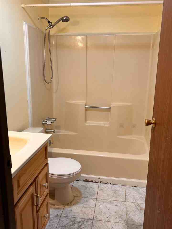 47 Lakeland Dr - Photo 6 of 20