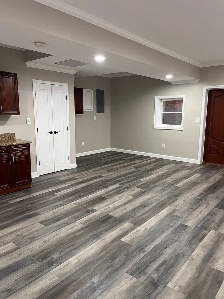 3355 Gallows Rd - Photo 5 of 20