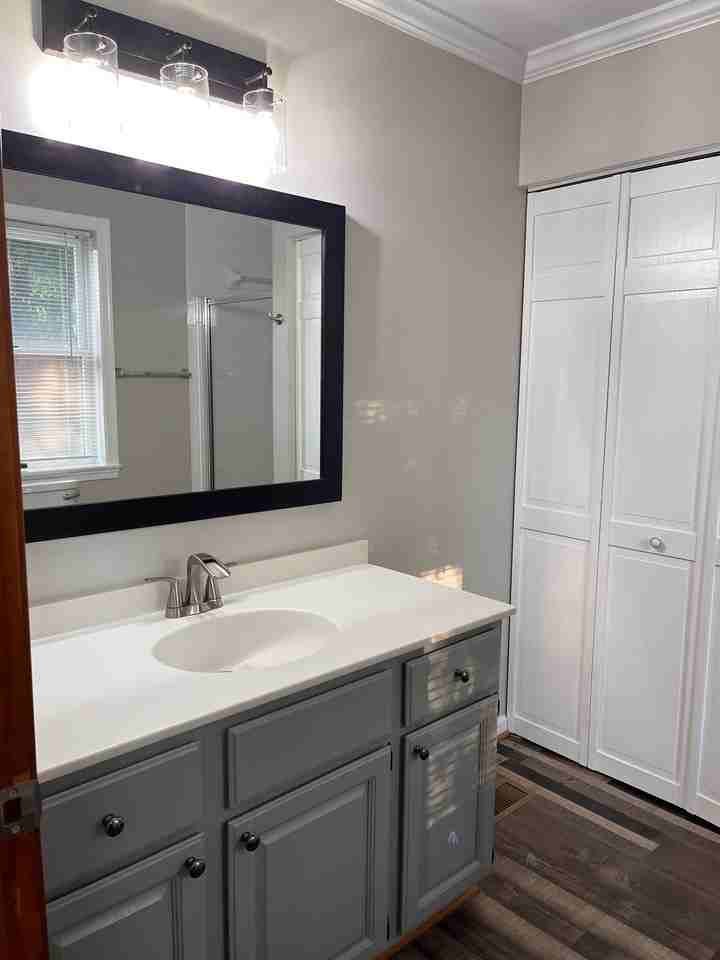3355 Gallows Rd - Photo 7 of 20