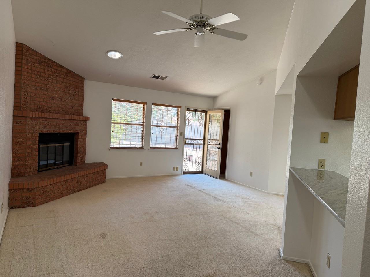 5516 Cochiti Ct Nw - Photo 6 of 20