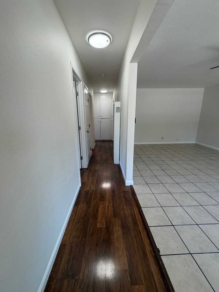 2249 Monroe St #A - Photo 4 of 11