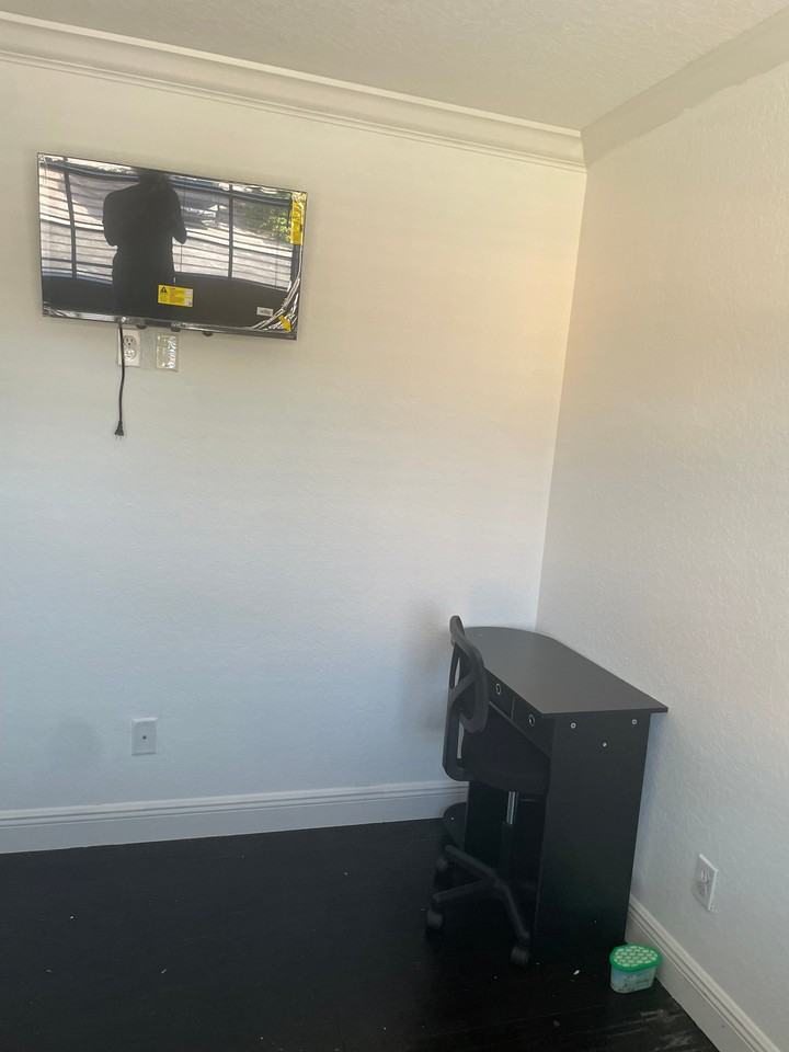 5791 Gypsum Pl #2ROOMS - Photo 6 of 8