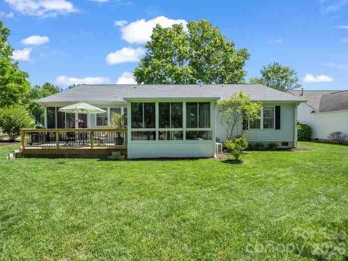 179 Kingfisher Ln - Photo 4 of 20
