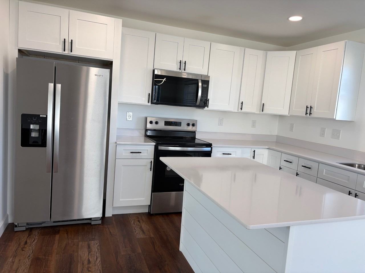 110 Hobson St - Photo 6 of 19