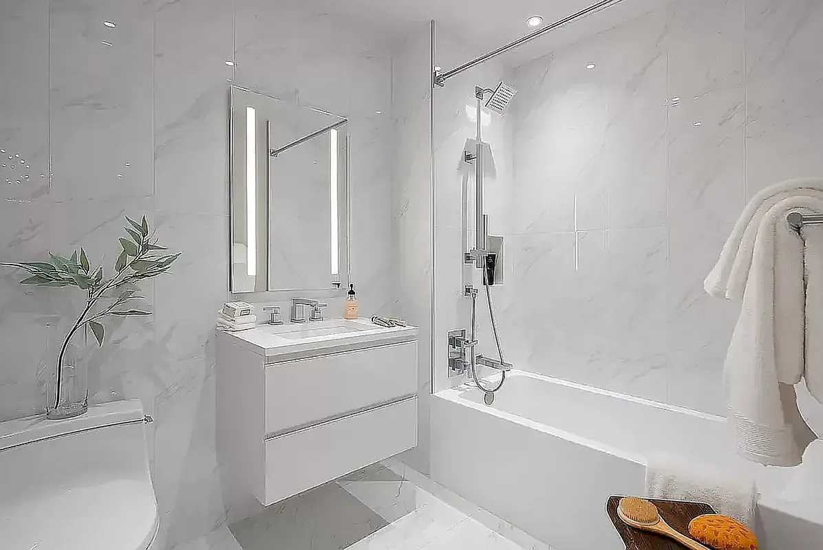 251 E 2nd St #5D - Photo 4 of 5