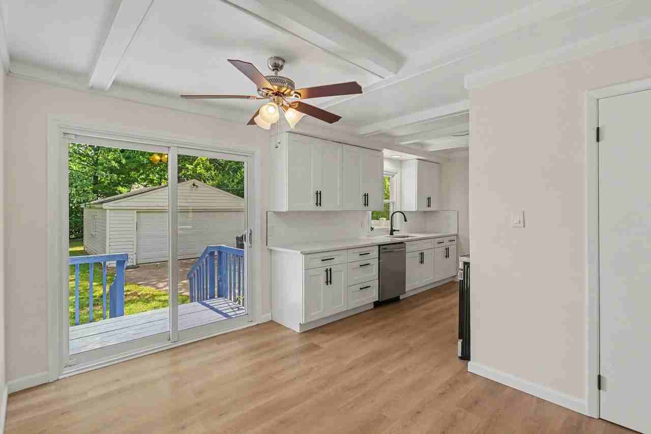 4510 Rosewold Ave - Photo 5 of 15