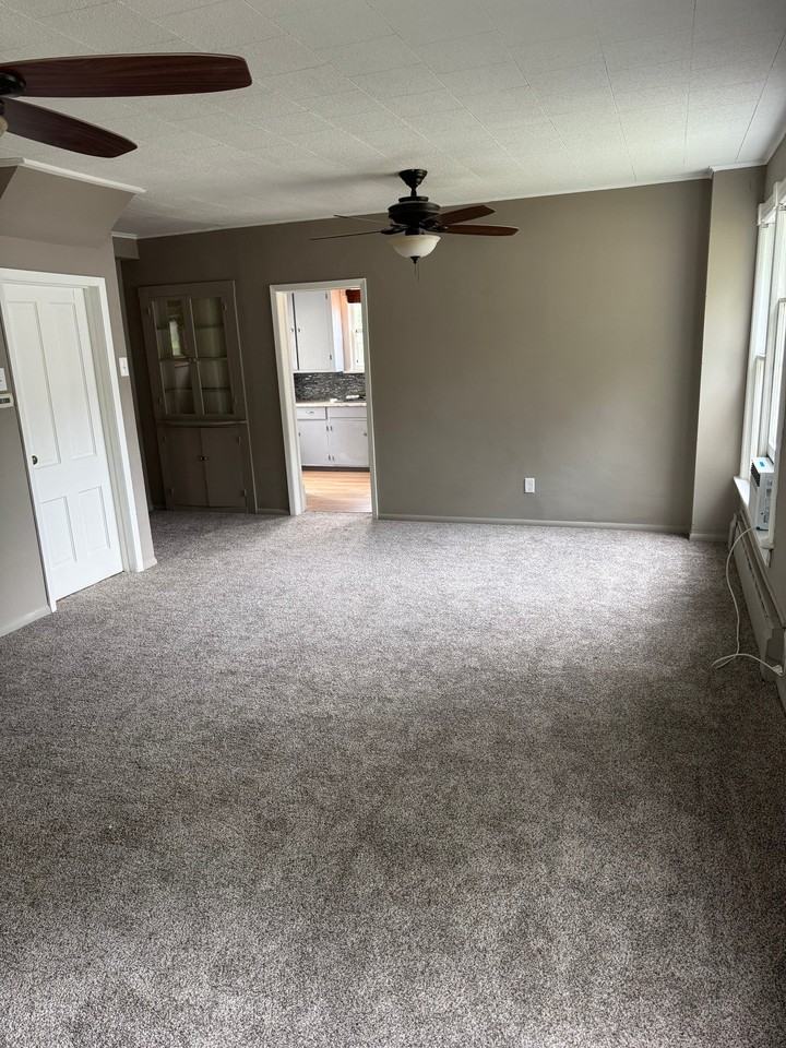 134 W University St - Photo 5 of 17