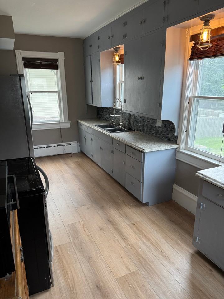 134 W University St - Photo 7 of 17