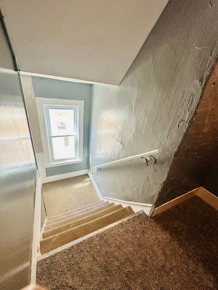 276 Fenton St #2 - Photo 4 of 10