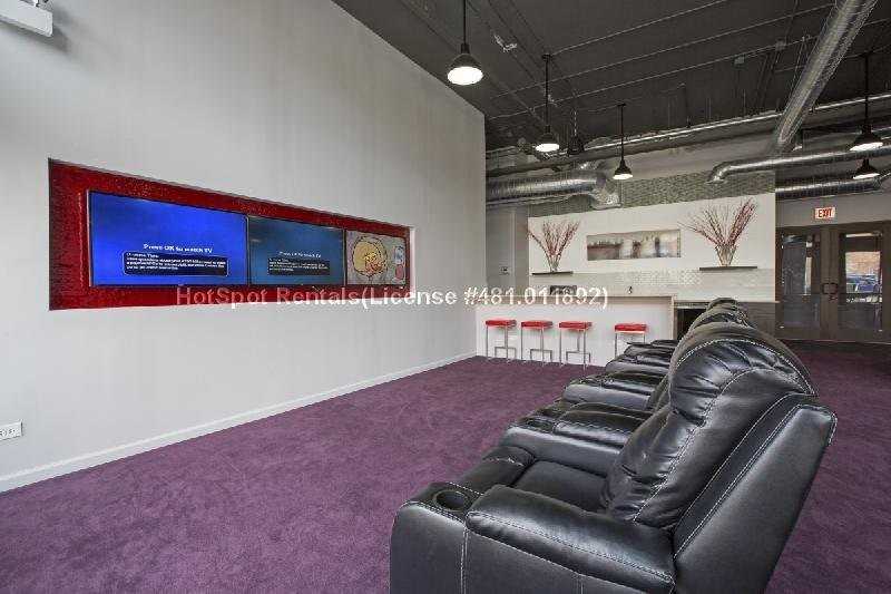 2255 S Wabash Ave #701 - Photo 7 of 8
