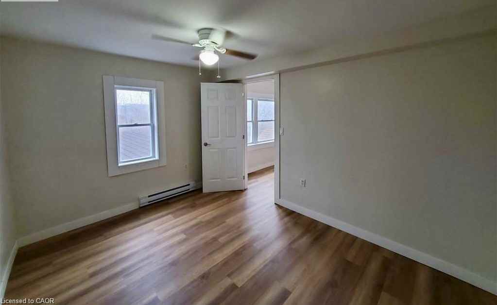 585 King St - Photo 2 of 6
