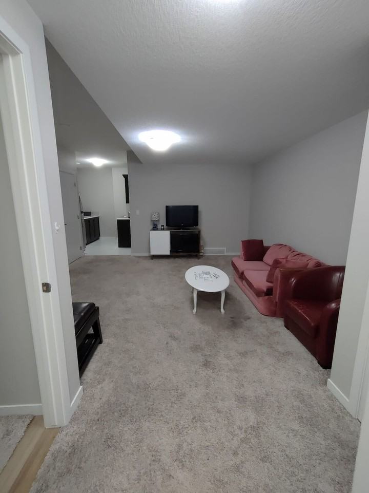 892 Seton Cir Se - Photo 7 of 10