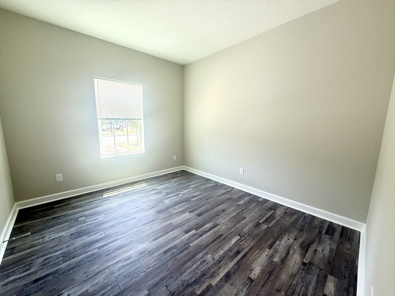 37851 Oxford St #2 - Photo 4 of 9