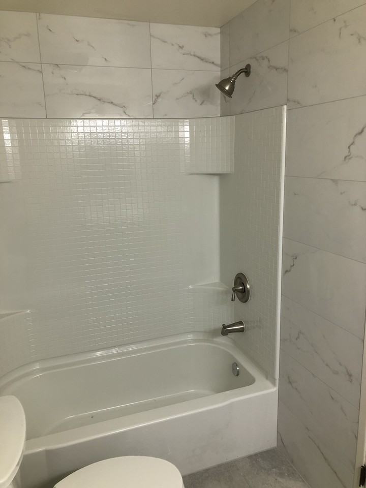 1624 Nw 193rd St #TH - Photo 3 of 14