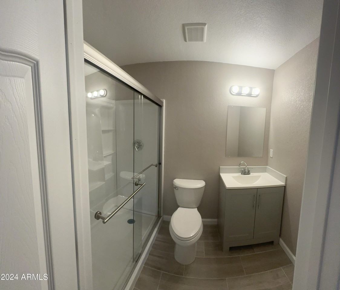 35211 N 49TH - Guest house Street - Photo 6 of 21