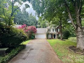 5517 Brook Falls Ct - Photo 1 of 1