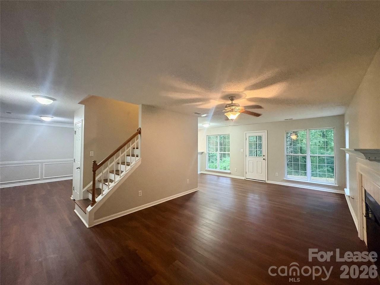 5517 Brook Falls Ct - Photo 6 of 41