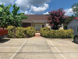 featured image of 544 N Center St #C
