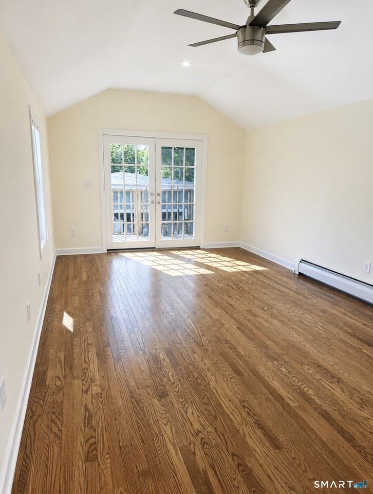 276 Harbor St #2ndFL - Photo 7 of 15
