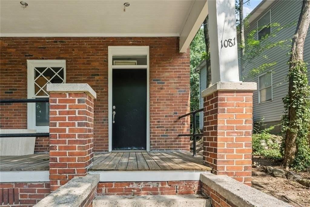 1081 Mcmillan St Nw - Photo 4 of 19