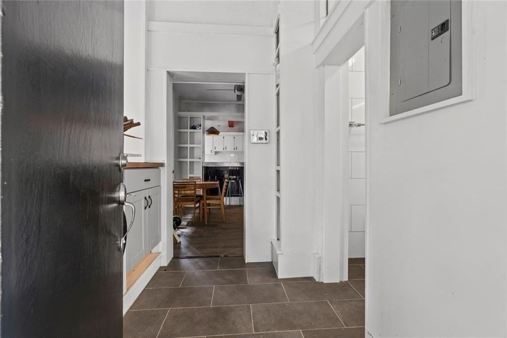 1081 Mcmillan St Nw - Photo 6 of 19