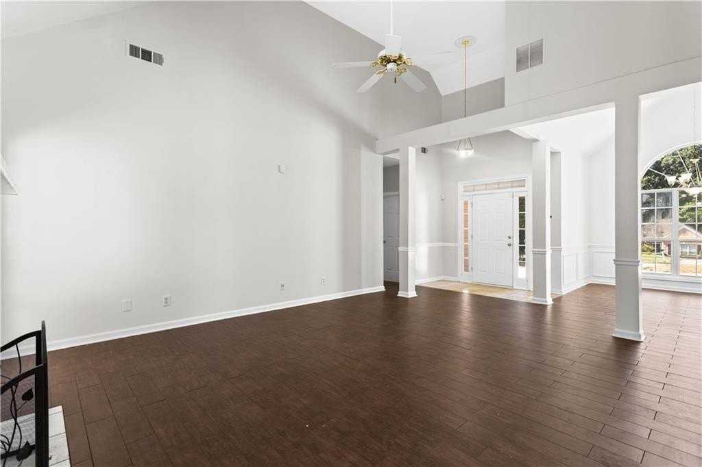 965 Dogwood Park Dr - Photo 6 of 39