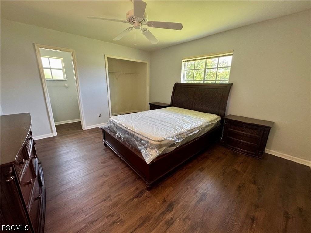 119 Se 23rd Pl - Photo 2 of 3