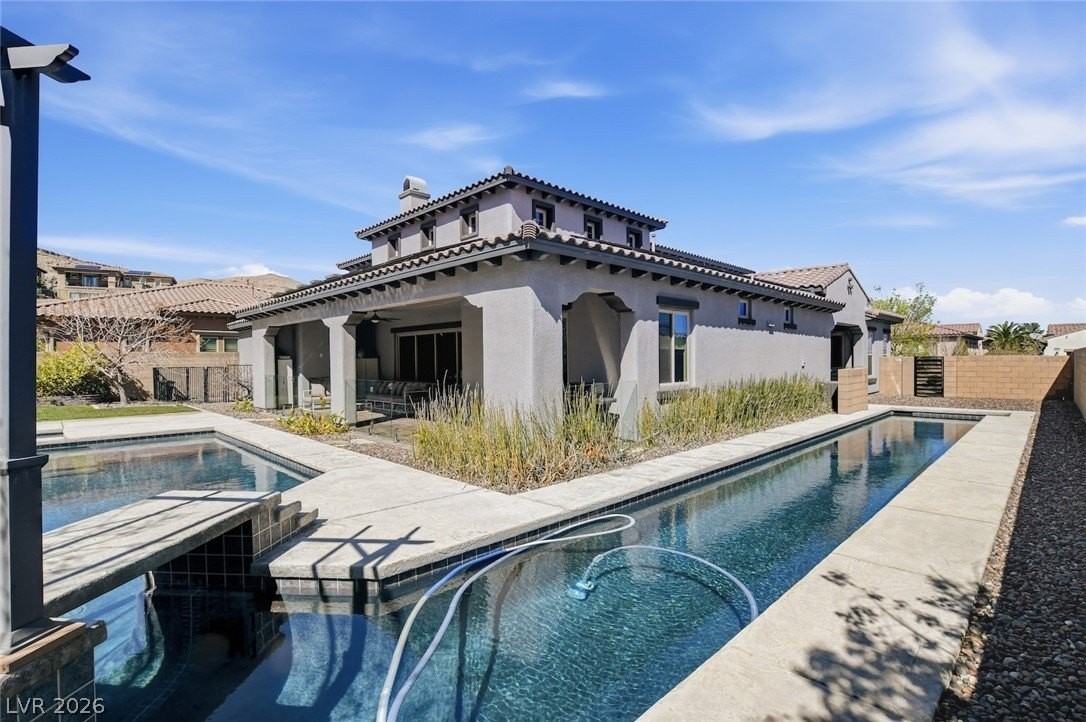 11 Grand Masters Dr - Photo 6 of 50