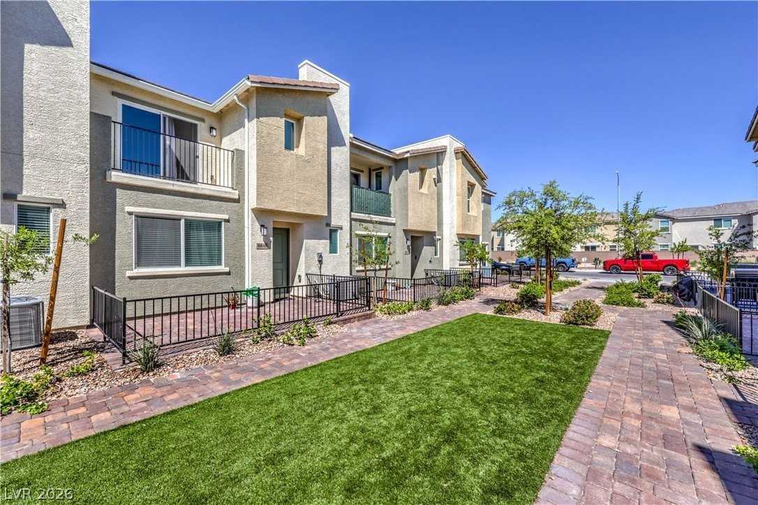 6816 Citron Mist Ct - Photo 3 of 44