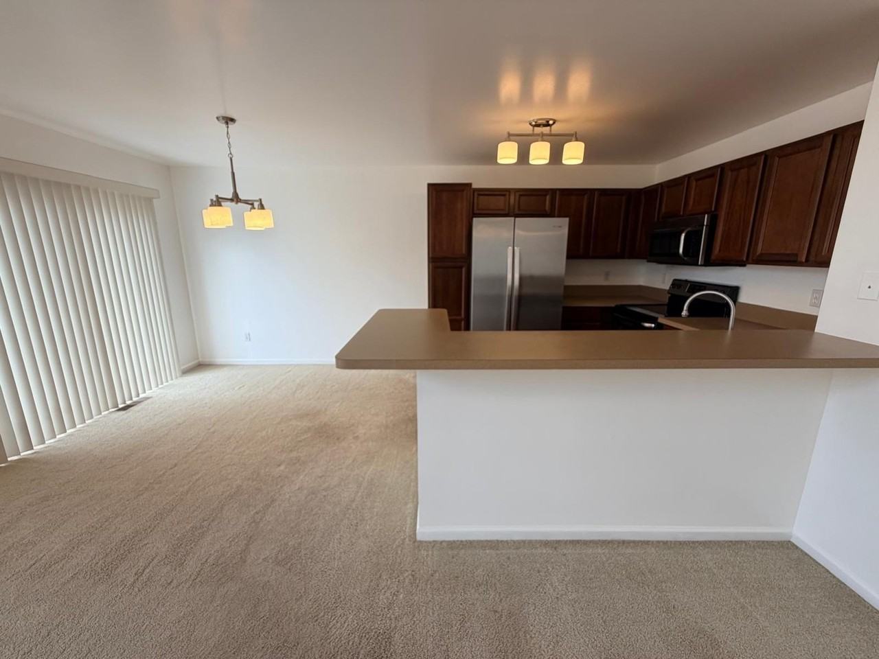 26201 Chesapeake Cir - Photo 7 of 17