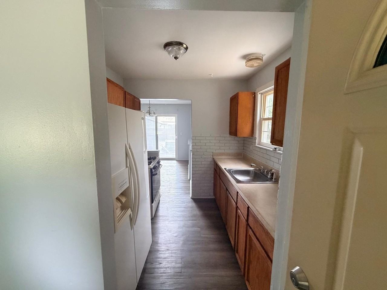 30058 Halecreek St - Photo 7 of 15
