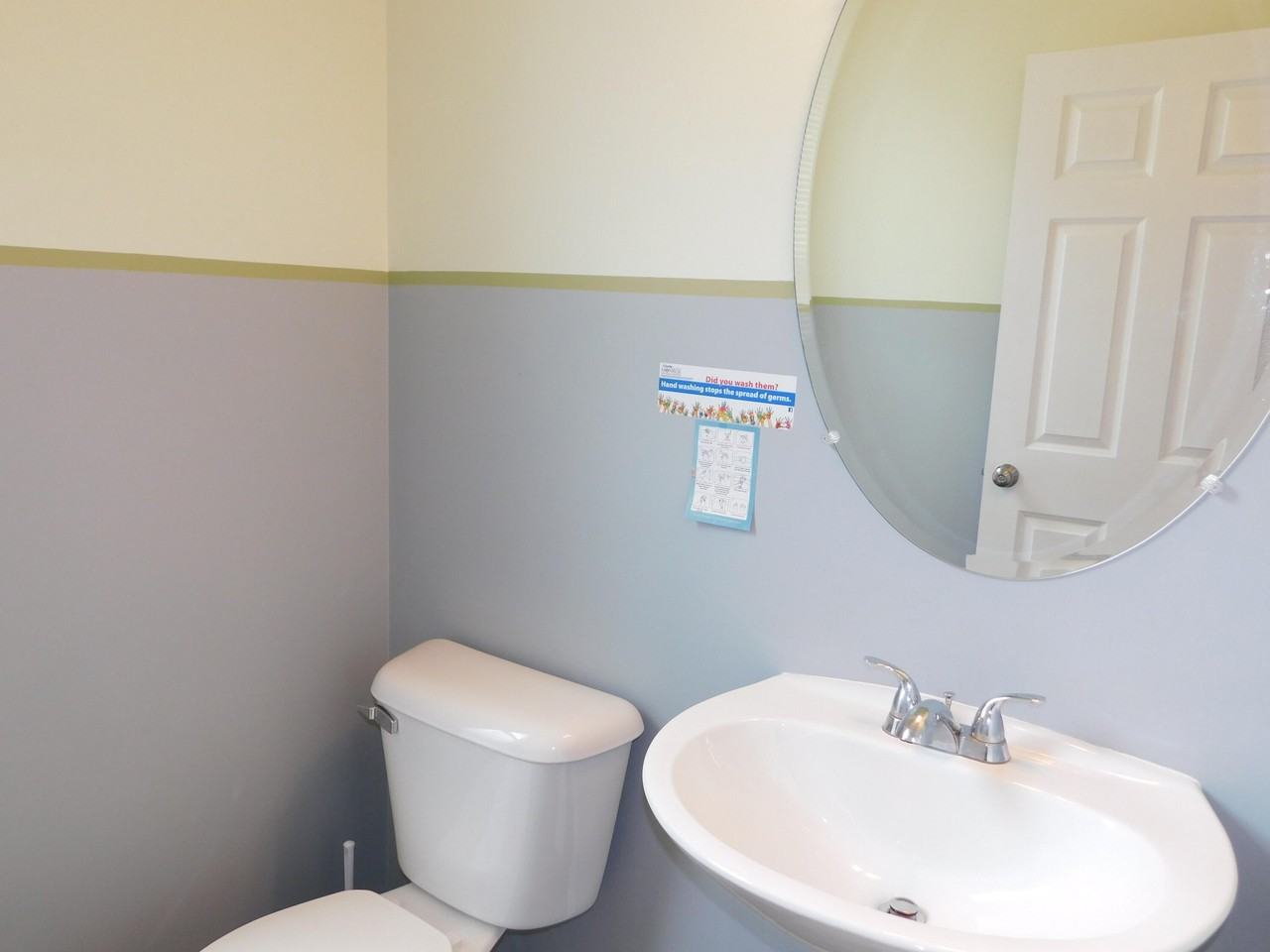 4251 Lilac Ln - Photo 5 of 31