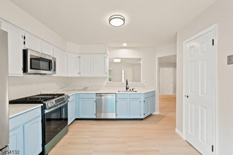 703 Porter Way W - Photo 7 of 43