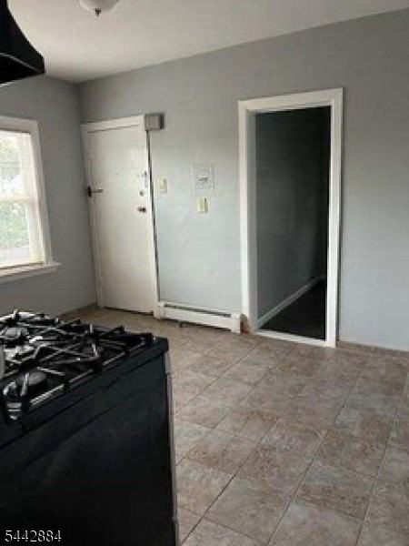176 Goldsmith Ave #3 - Photo 5 of 13