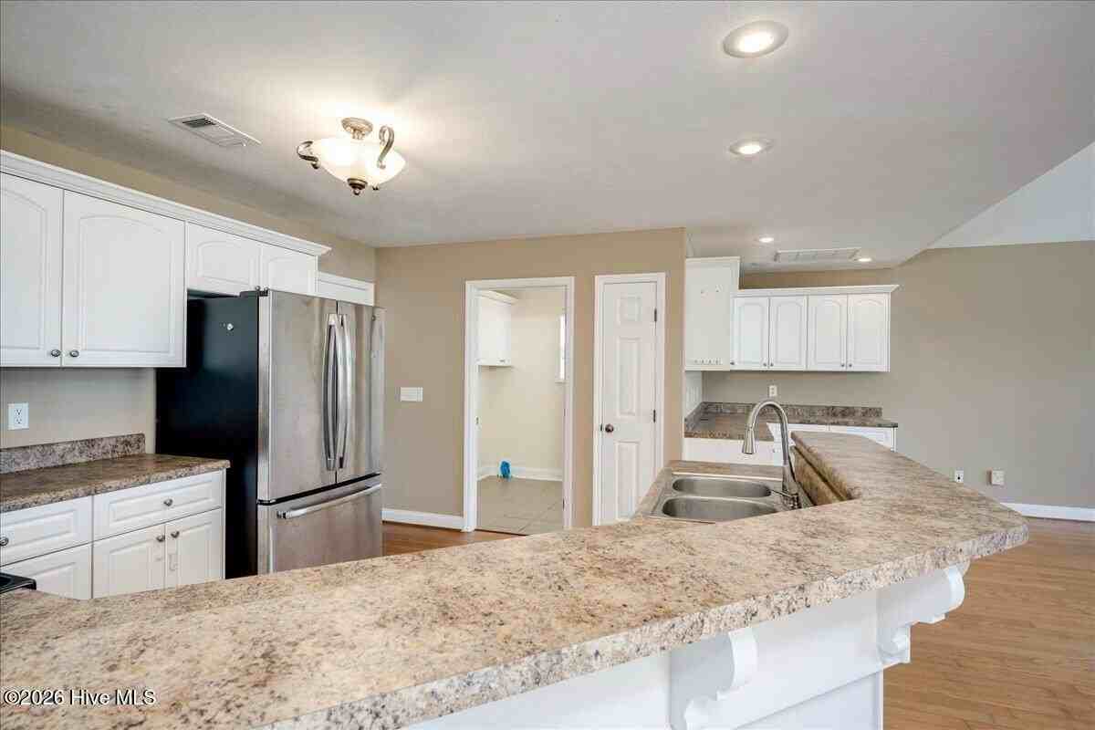 4552 Logans Way - Photo 6 of 27