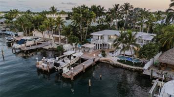 featured image of 16 North Dr