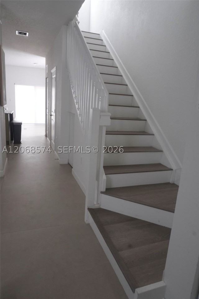 12305 Nw 23rd Ct - Photo 6 of 24